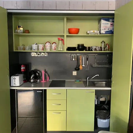 Apartman уютные с 1 спальней в г *